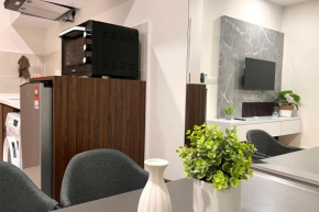 The Shore Executive Suites by YS Luxury